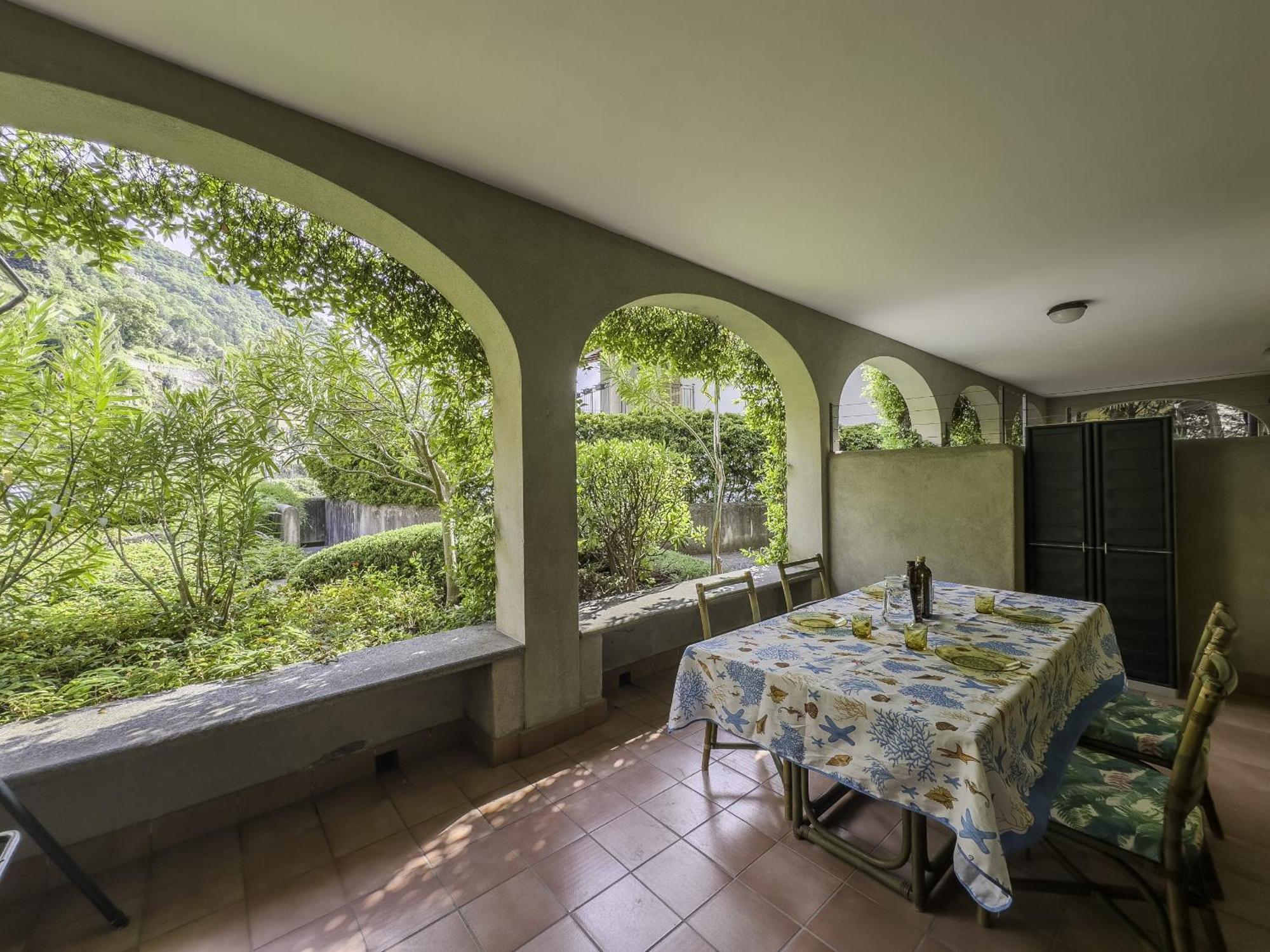 Appartamento Fronte Lago Bellano Luaran gambar
