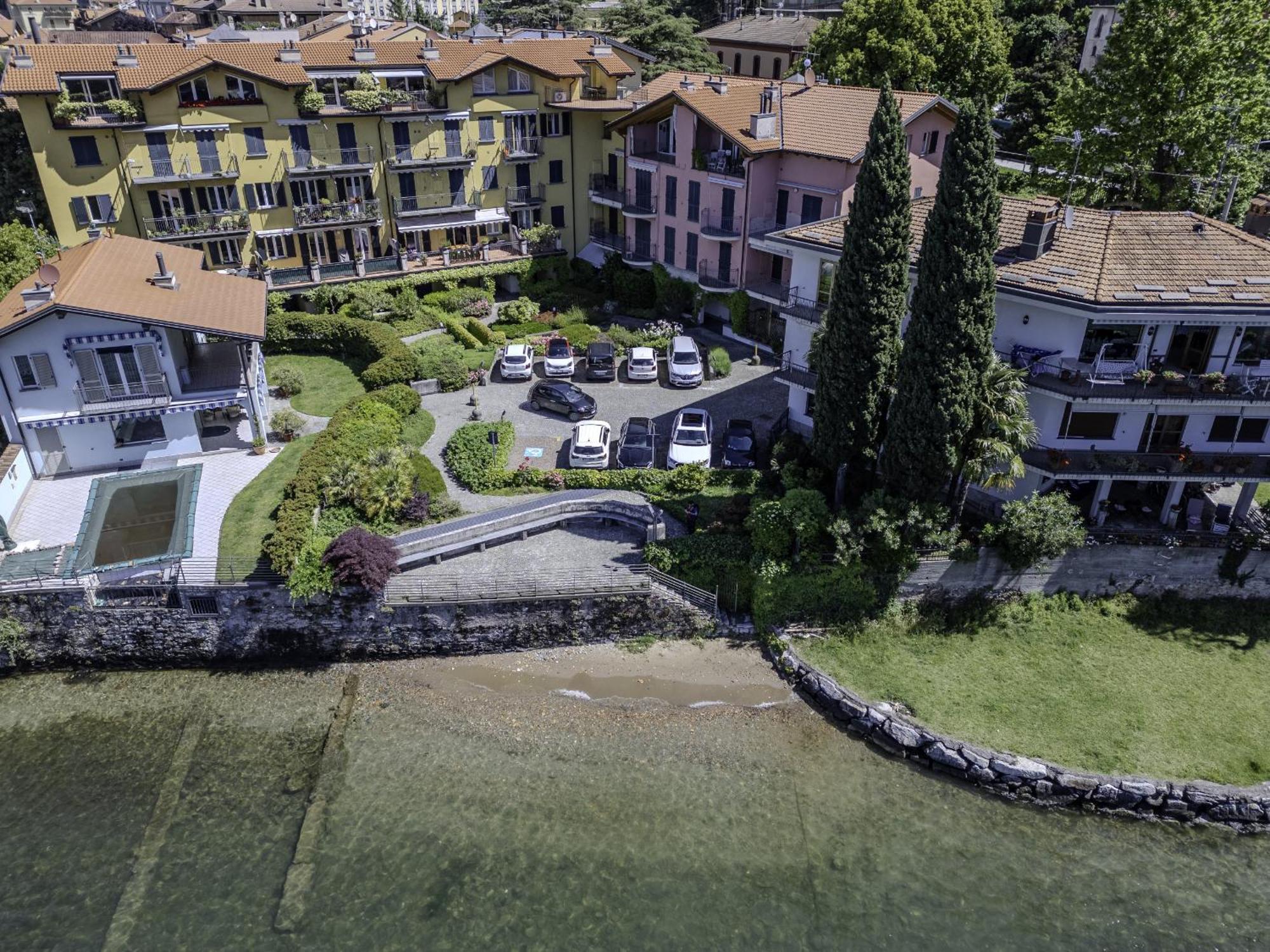 Appartamento Fronte Lago Bellano Luaran gambar
